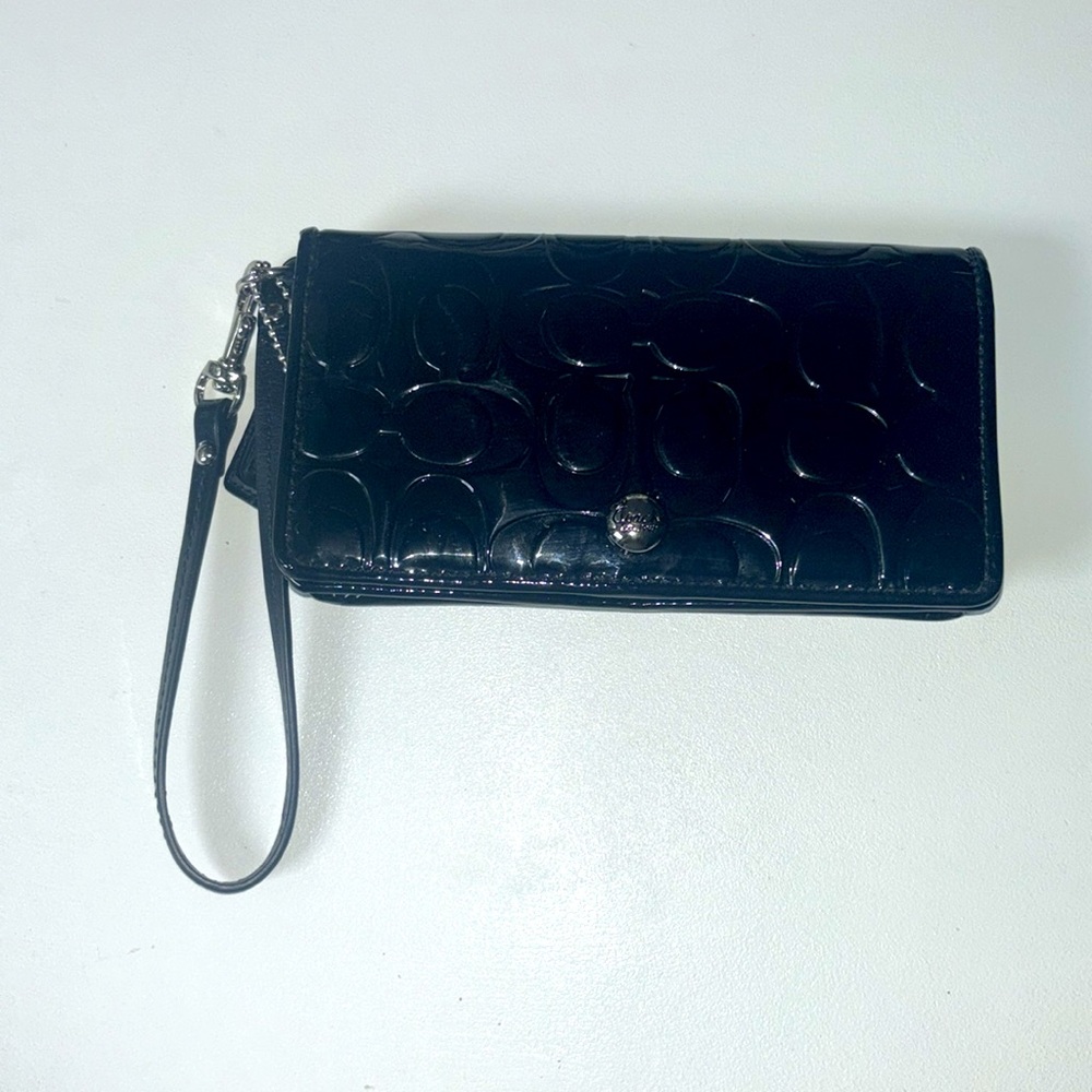 Coach Black patten leather wristlet Accessories - Picture 5 of 16